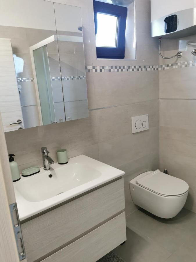 Romantic Apartment For Two On The Sea Zambratija  Ngoại thất bức ảnh